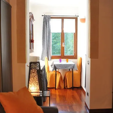 Bed & Breakfast Antica Via Roma Garden View Verona