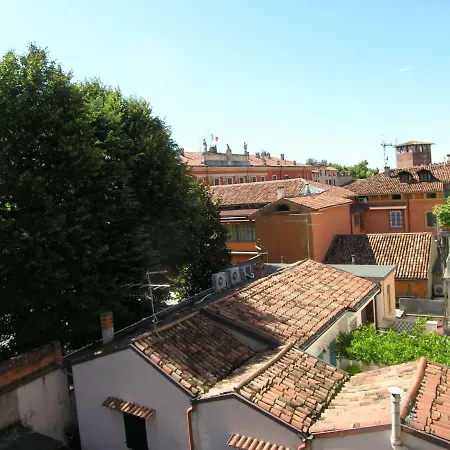 Bed & Breakfast Antica Via Roma Garden View 2*